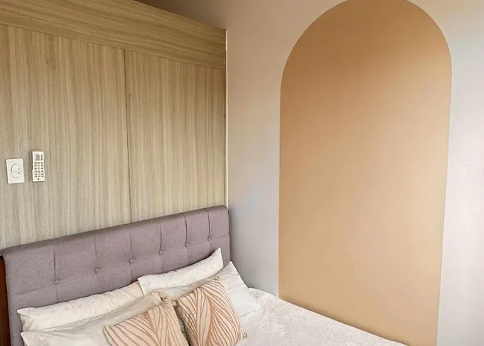 Aparthotel Family Staycation Shore Residences Near Mall Of And Airport Adjacent Units - Perfect For Groups